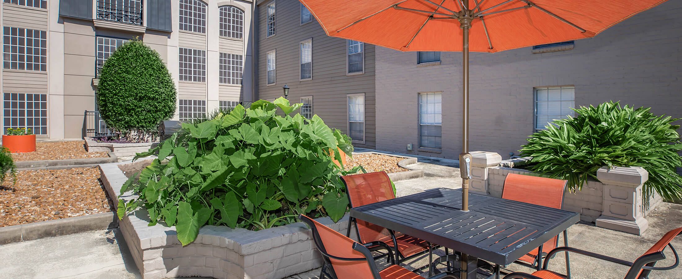 Avalon Square Apartments in Houston, TX